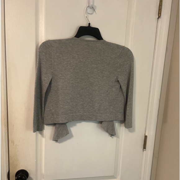 VINTAGE CACHE SWEATER. GRAY. GOOD USED CONDITION. NO RIPS TEARS OR STAINS SZ 8 - Picture 2 of 5